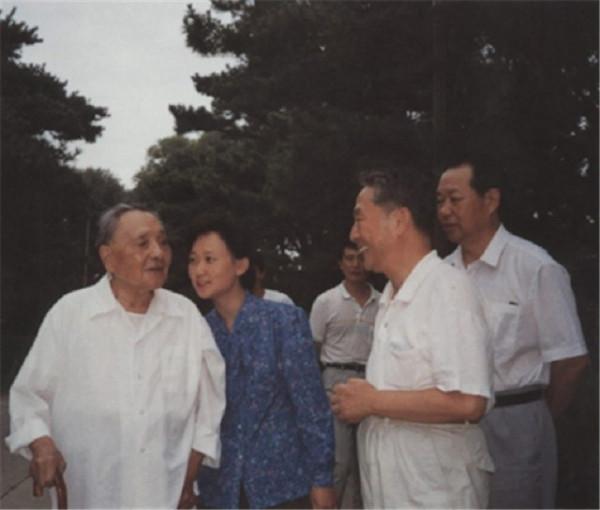 1997年，鄧小平去世的訊息一經發布，世界各國媒體都如何評價？