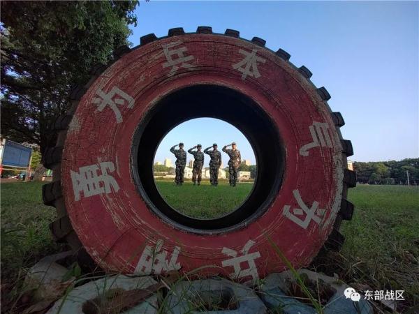 新兵家長：中秋佳節，您有一封來自軍營的信