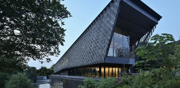 16位超級富豪和他們的美術館