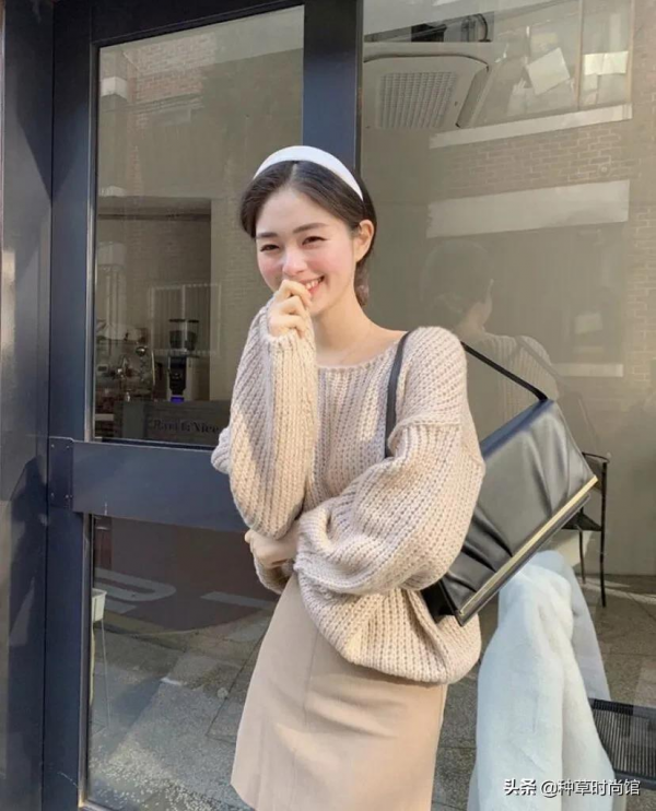 還在穿一身黑嗎?這6套秋冬保暖穿搭,太撩人 還在穿一身黑嗎?這6套秋冬保暖穿搭,太撩人