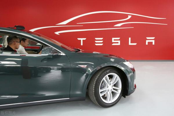 特斯拉中國：Model Y標準續航版交付時間延長，調整為10-14周
