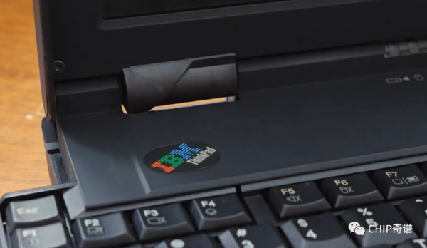 又見ThinkPad蝴蝶機設計?這次是MacBook Pro 又見ThinkPad蝴蝶機設計?這次是MacBook Pro