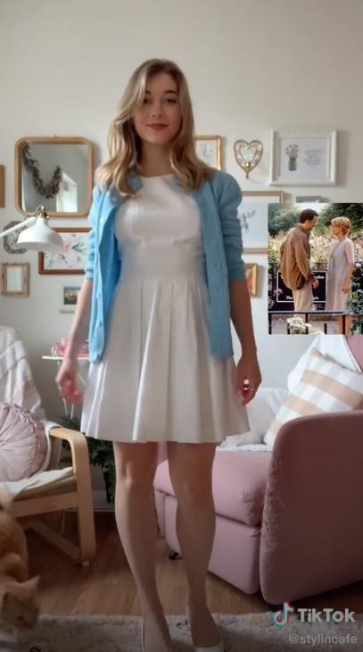 外國妹子紛紛模仿起梅格瑞恩的秋季穿搭，摩登雅痞風舒適又實用