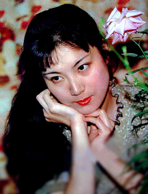 80年代女星陳燁,與劉曉慶三度合作,當紅時出國留學,如今咋樣了 80年代女星陳燁,與劉曉慶三度合作,當紅時出國留學,如今咋樣了