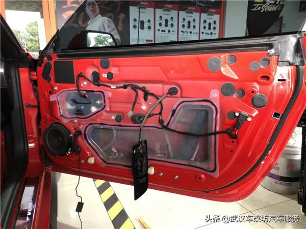 鍾愛的音樂風格 武漢歌德福特野馬汽車音響改裝 鍾愛的音樂風格 武漢歌德福特野馬汽車音響改裝