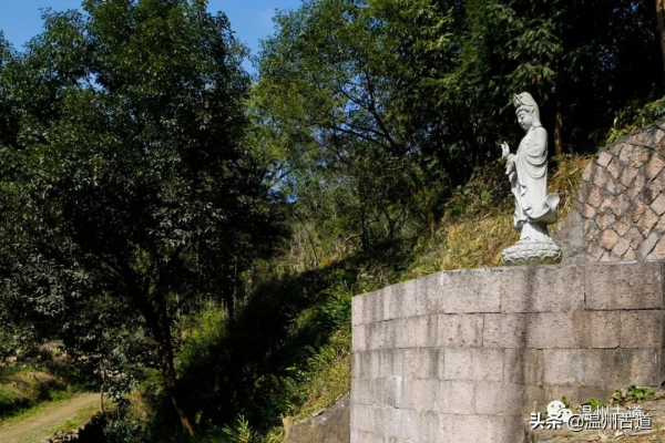 玉蒼山有座始建於南宋的東隱寺,風光旖旎鍾靈毓秀,你知道嗎 玉蒼山有座始建於南宋的東隱寺,風光旖旎鍾靈毓秀,你知道嗎