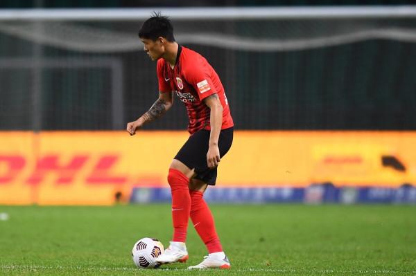 沒有國內球員做奧斯卡以外的精神領袖，上港等於把冠軍送給了泰山