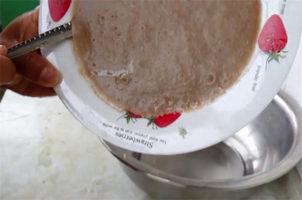 山西特色小吃蕎麥碗團的家常做法，口感勁道爽滑，比涼粉好吃多了