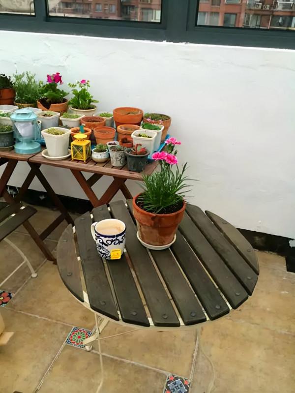 一個姑娘的“露臺花房”改造：一個自己的空中花園