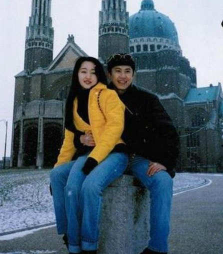 楊鈺瑩：從小失去父親，兩段感情，賴文峰傷她至深，51歲不婚不孕