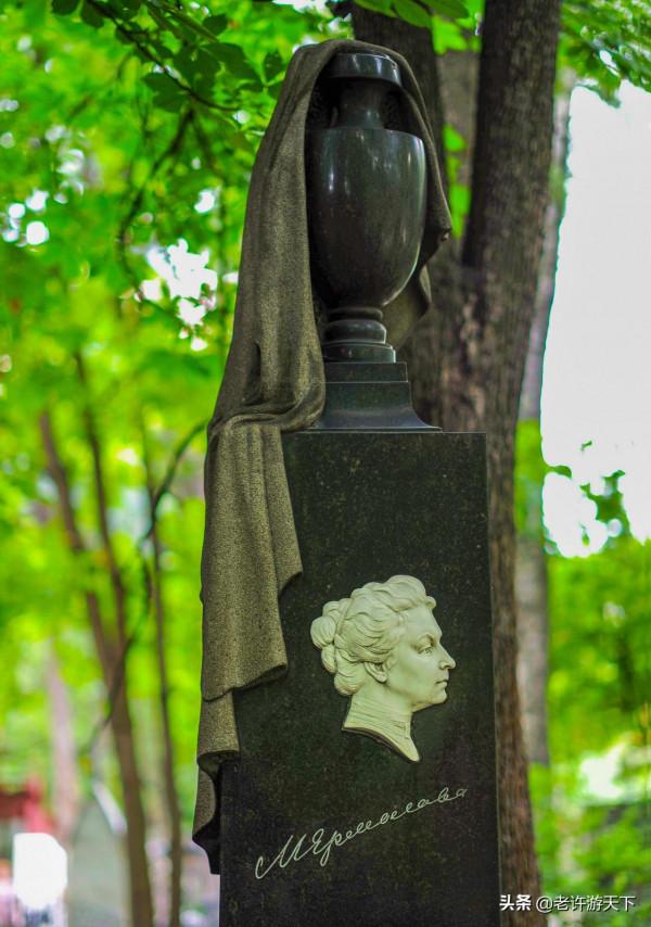 新聖女公墓:俄國的公主墳,歐洲三大公墓之一,究竟埋了哪些人? 新聖女公墓:俄國的公主墳,歐洲三大公墓之一,究竟埋了哪些人?