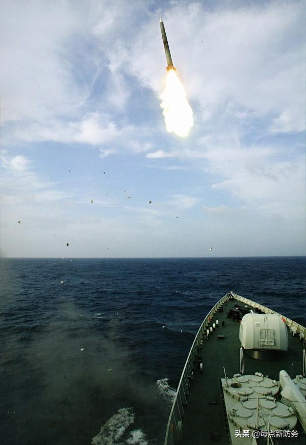 過渡意味濃厚的紅旗-9A垂髮，為何說不是簡單照抄俄製&OpenCurlyDoubleQuote;裡夫&rdquo;