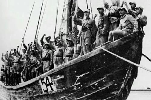 同為大規模登島作戰，金門戰役意外慘敗，海南島戰役為何成功？