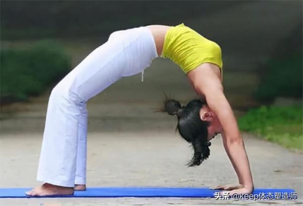 解鎖瑜伽中的難點輪式，看看練習前有哪些準備動作？