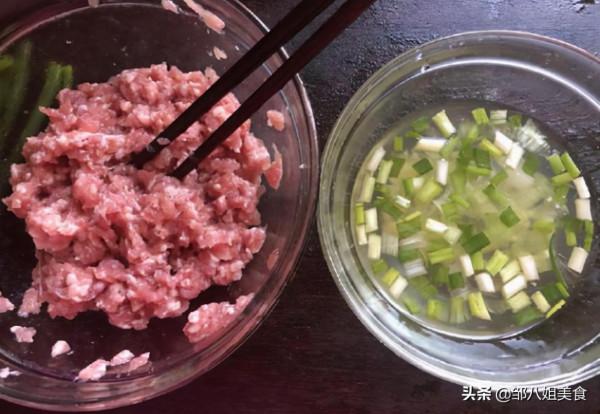 炸肉丸子，記住不放雞蛋和麵粉，教您正確做法，外酥裡嫩還賣相好