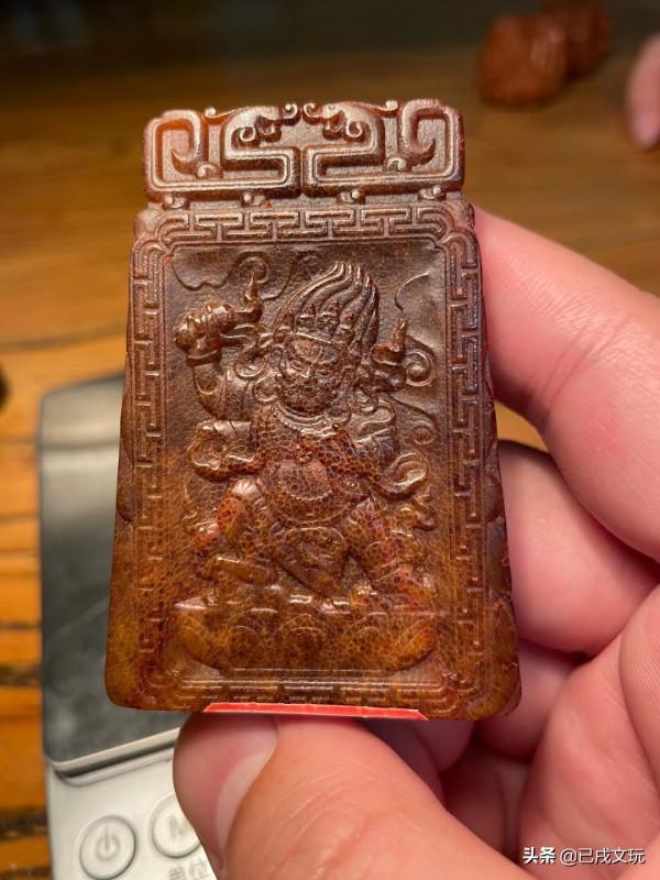 今年很火的這種手串一般人見不到，也買不到，太稀缺了