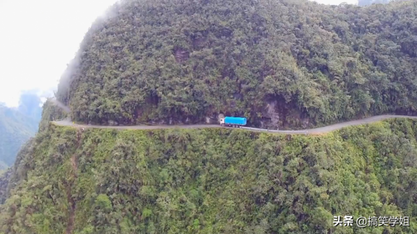 拋下2個老婆搞運輸,男子走上“死亡公路”,5000米高原輕鬆拿捏 拋下2個老婆搞運輸,男子走上“死亡公路”,5000米高原輕鬆拿捏