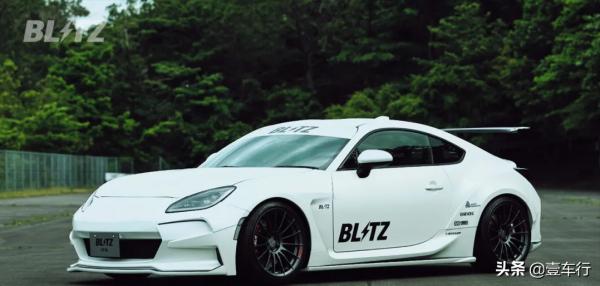 90年代JDM​的既視感,素雅外表下的GR86居然隱藏著強悍的戰鬥屬性 90年代JDM​的既視感,素雅外表下的GR86居然隱藏著強悍的戰鬥屬性