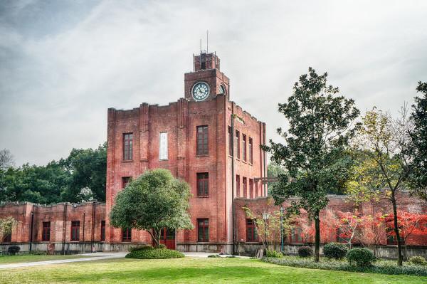 從10所最美大學,看中國高校建築的三大風格 從10所最美大學,看中國高校建築的三大風格