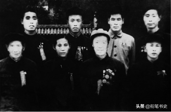 1959年，中央工作人員在河南找到一名老農：毛主席請您去北京