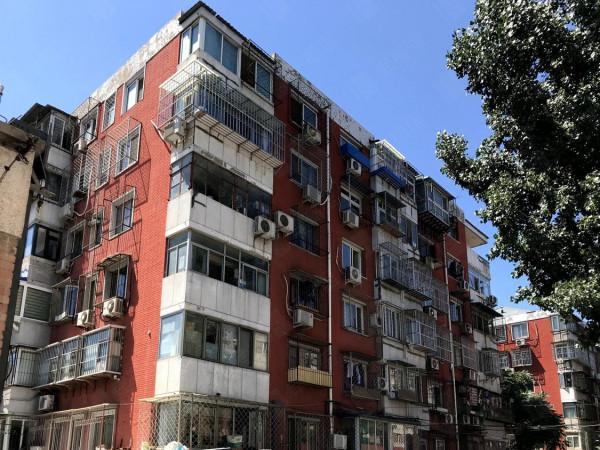 老破小，請放開買