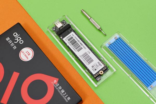 單盤打造Win11+黑蘋果+Deepin 三系統，aigo 1T NVMe 固態硬碟體驗