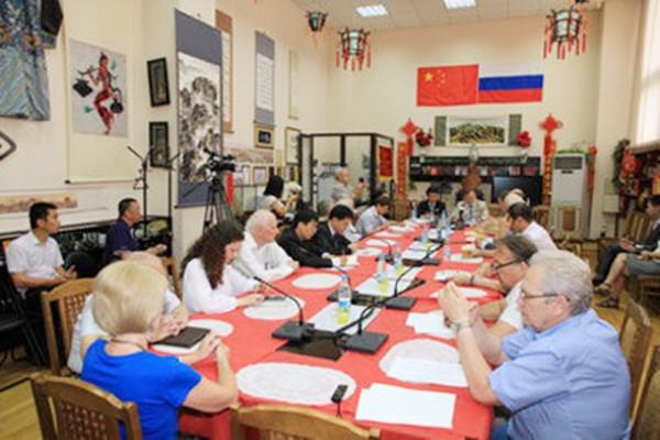 中俄為什麼不結盟？金燦榮：拉來一個朋友招來十個敵人，不划算