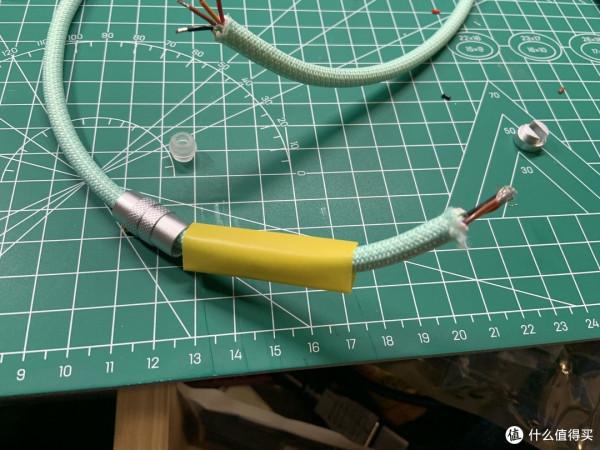 本想自己做根鍵盤彈簧線，結果翻車了