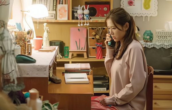 “餐桌小，岳母是外人就別上桌了”一場家宴讓鳳凰男全家重歸農門