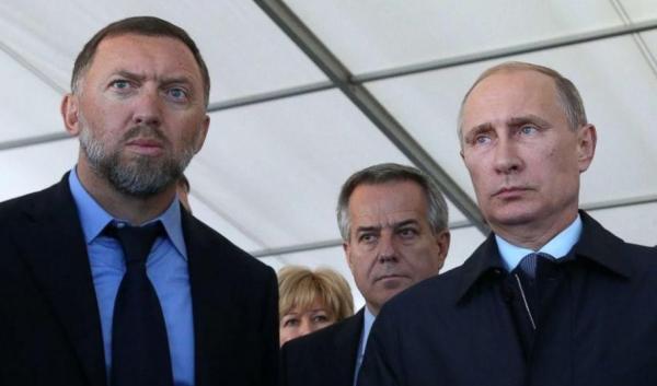 1997年，普京偷偷送葉利欽“死對頭”出國，曝光後，卻被委以重任