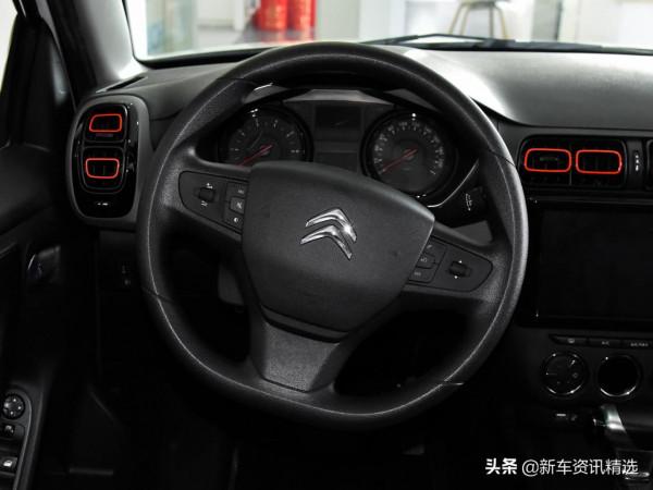 合資品質低價格,增壓自動擋都有油耗5.1L,實拍雪鐵龍C3-XR 合資品質低價格,增壓自動擋都有油耗5.1L,實拍雪鐵龍C3-XR