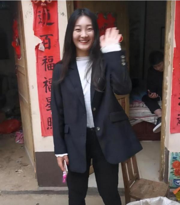 一看就沒瞧上大衣哥全家……