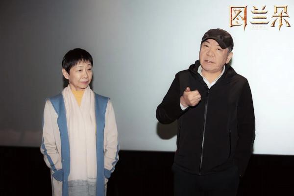 爛！首映日只有713萬票房，關曉彤新片慘敗，姜文也栽了個大跟頭