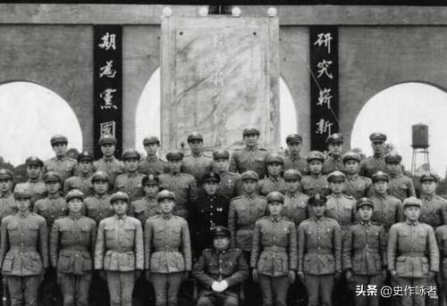 盤點近代十位廣東籍名將,三位成為新中國開國元勳,其餘也是名人 盤點近代十位廣東籍名將,三位成為新中國開國元勳,其餘也是名人