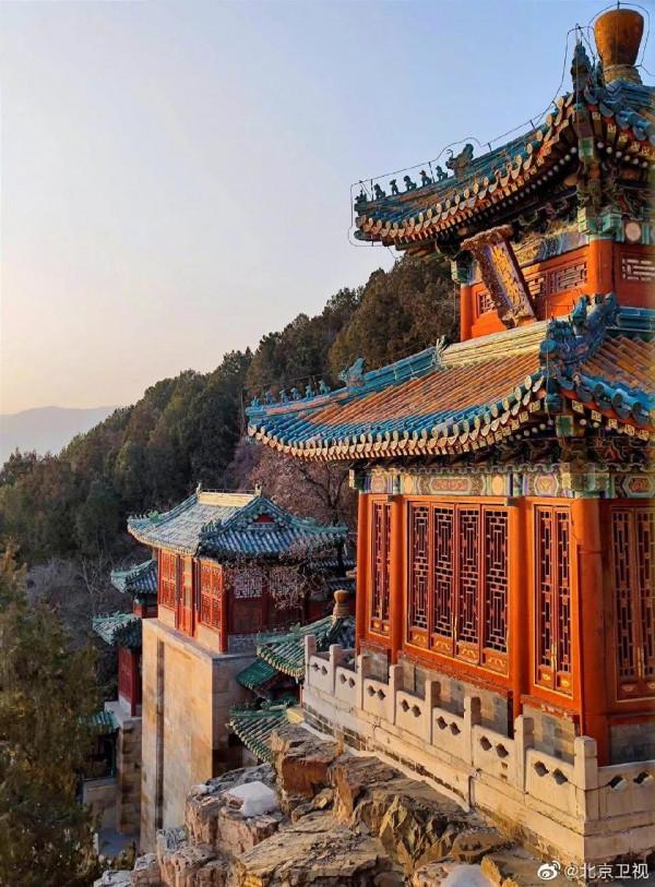 頤和園當之無愧的中心佛香閣