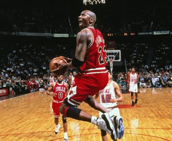 開啟NBA歷史得分榜,喬丹十屆得分王屈居第五,榜上都是牛人 開啟NBA歷史得分榜,喬丹十屆得分王屈居第五,榜上都是牛人