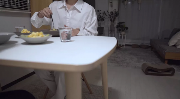 30歲主婦的一天：5點起床做家務、不社交不生娃，卻讓人超羨慕？
