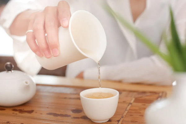 比鳳凰靜謐，比桂林迷人，廣西這座長壽小城，看完想去隱居幾天