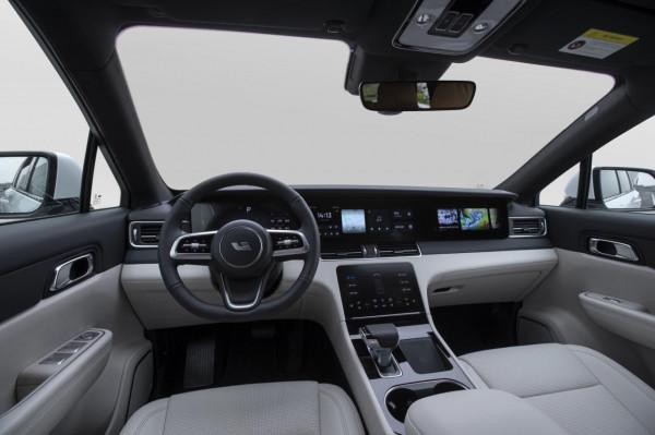 皇冠陸放對比理想ONE 誰能更勝一籌？