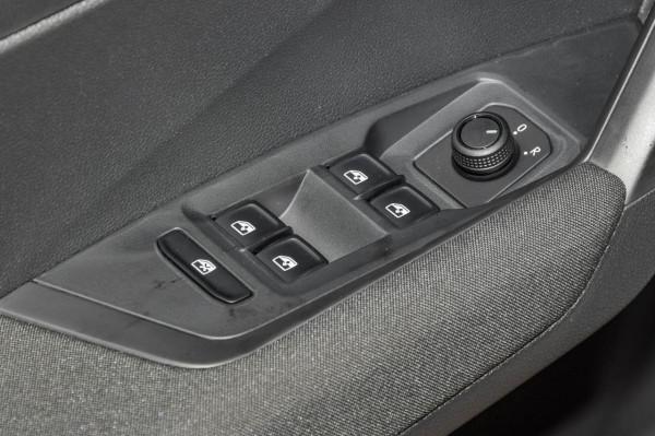 售價12.49萬，1.5L自吸+6AT，經典家用車，實拍大眾朗逸