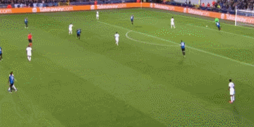 梅西打歐冠需要中鋒搭檔！20歲比利時中鋒驗貨成功 巴黎趕緊買