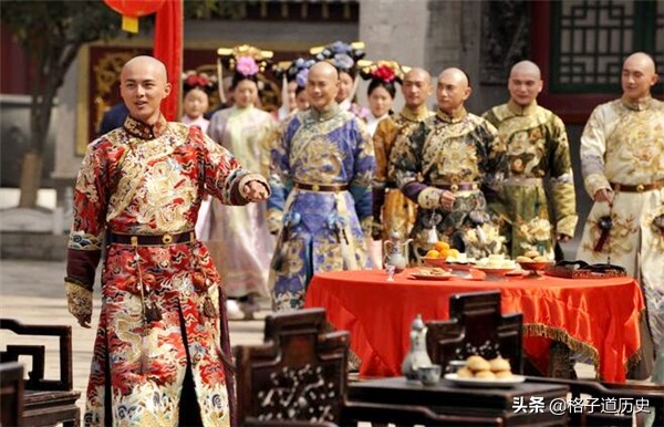 九子奪嫡雍正為什麼放過十阿哥？不是不想動是動不了呀