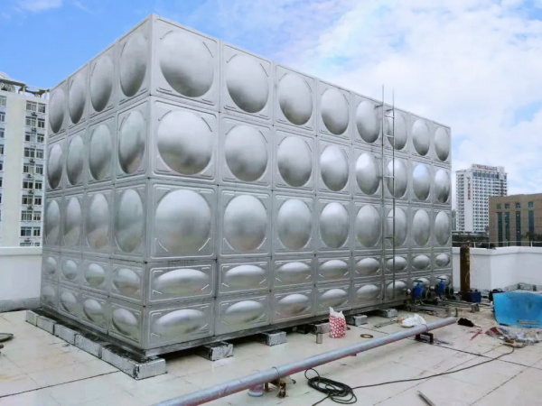 水系統中央空調的設計和裝置的選型