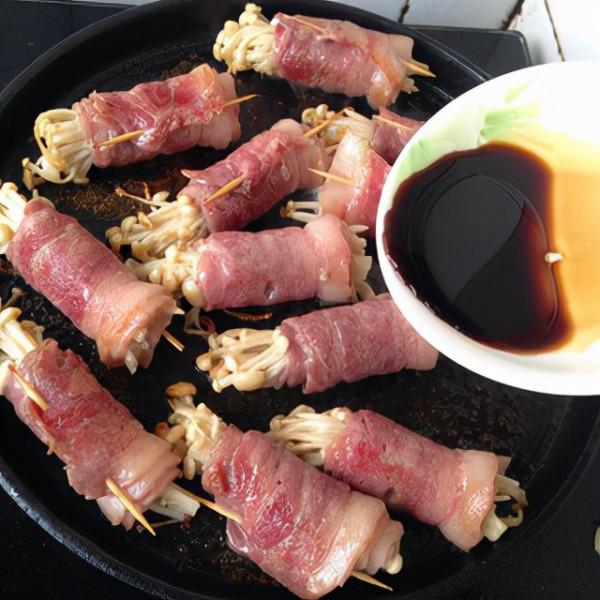 鐵板培根金菇卷的做法