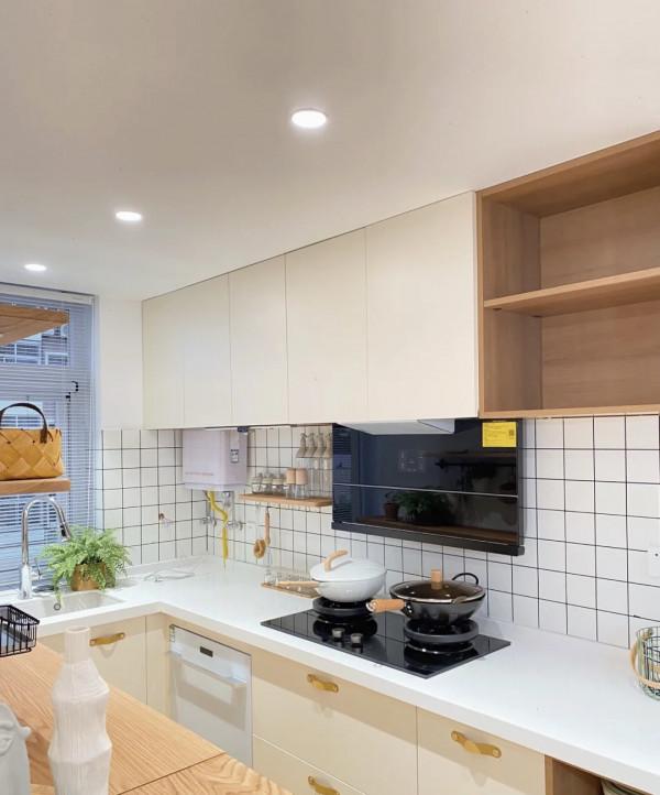 同樣是45㎡,我家被說亂七八糟,她家卻堪稱“迷你版豪宅” 同樣是45㎡,我家被說亂七八糟,她家卻堪稱“迷你版豪宅”