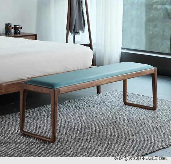 148㎡新中式，黑檀+黑胡桃傢俱，通透禪意，一進門就被治癒了