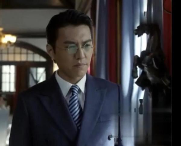 看過《偽裝者》原著：才清楚王天風知不知道明樓的真實身份