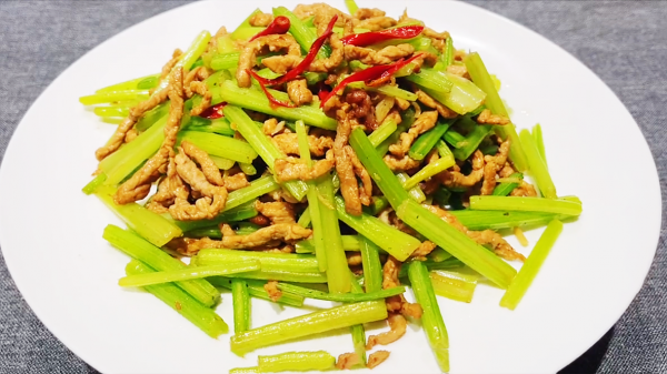 冬天乾燥易上火，多給家人吃這11道降火菜，潤肺降燥，常吃少生病