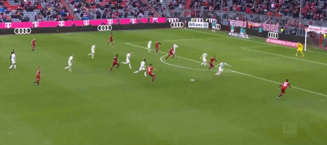 德甲-拜仁4-1逆轉墊底隊繼續領跑 萊萬梅開二度 穆勒造烏龍