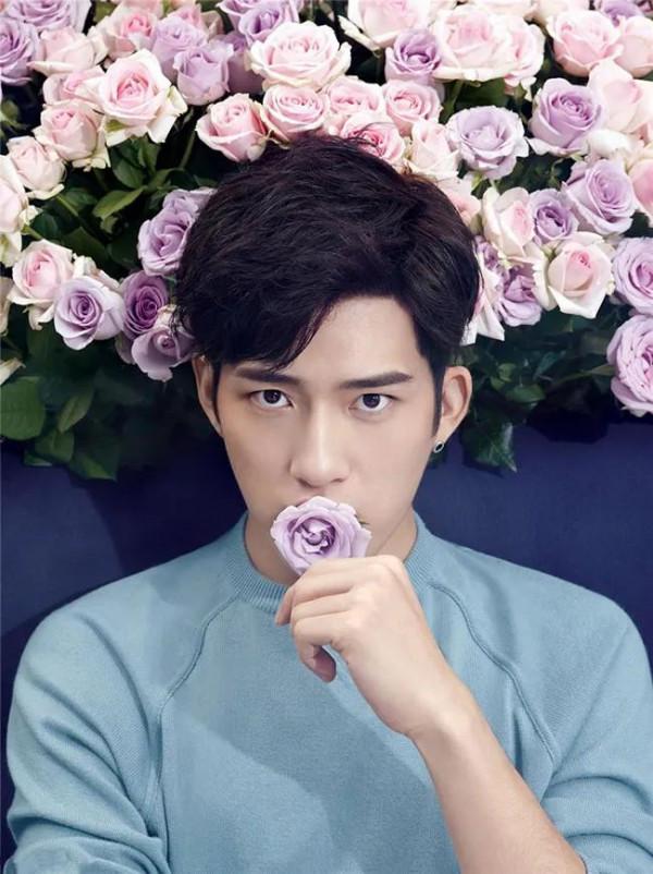 據悉,劉亦菲新劇傳出訊息,網友:看到是他們合作,這戲追定了 據悉,劉亦菲新劇傳出訊息,網友:看到是他們合作,這戲追定了